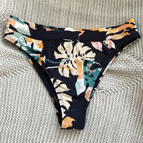 NWT Billabong Maui Rider Utopia Palm Bottoms - Picture 2 of 4